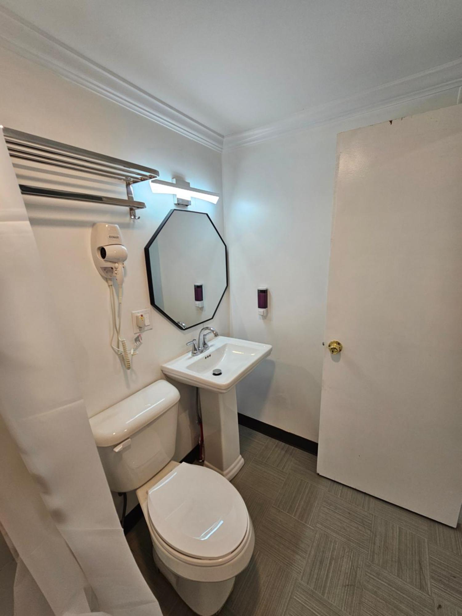 Vacation Inn Saco Room photo